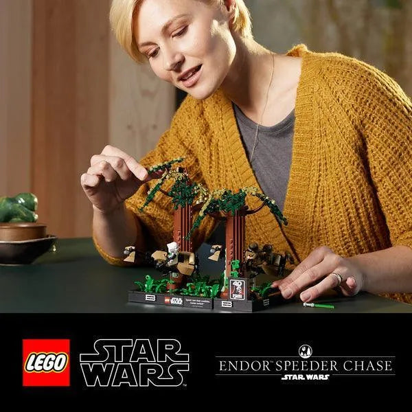 LEGO Endor Speeder Bike Chase Diorama 75353 StarWars