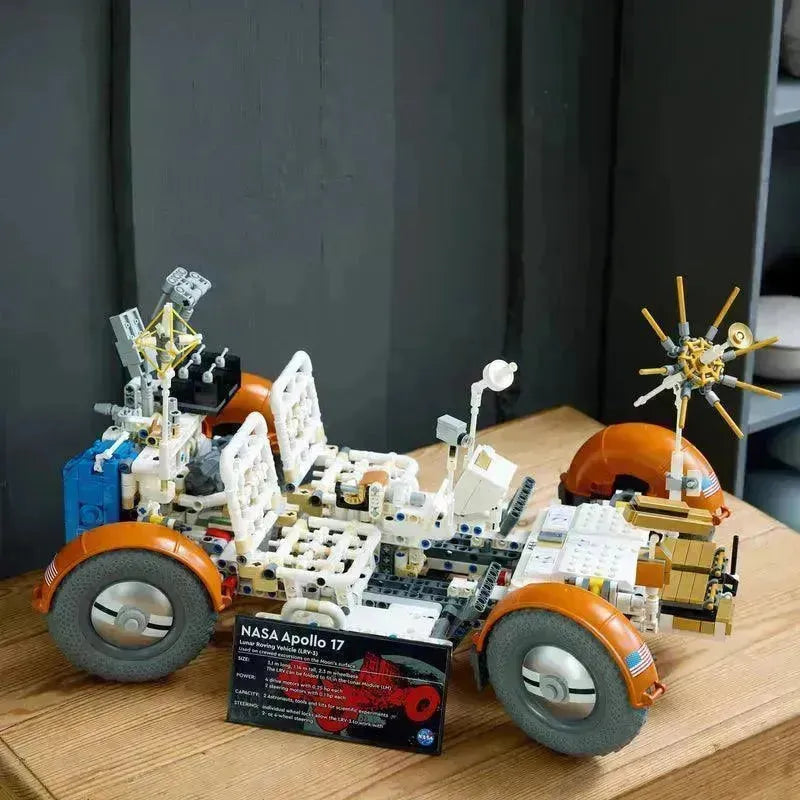LEGO NASA 1970 Apollo Lunar Roving Vehicle (LRV) 42182 Technic