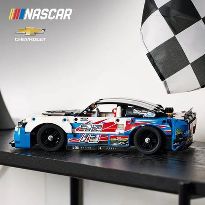 LEGO NASCAR® Next Gen Chevrolet Camaro ZL1 42153 Technic